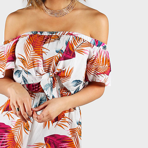 2018 Hot New Twist Front Boxed Pleated Floral Cami Romper